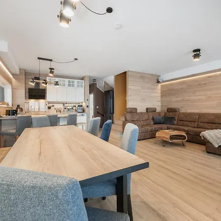 Hestia Apartment
